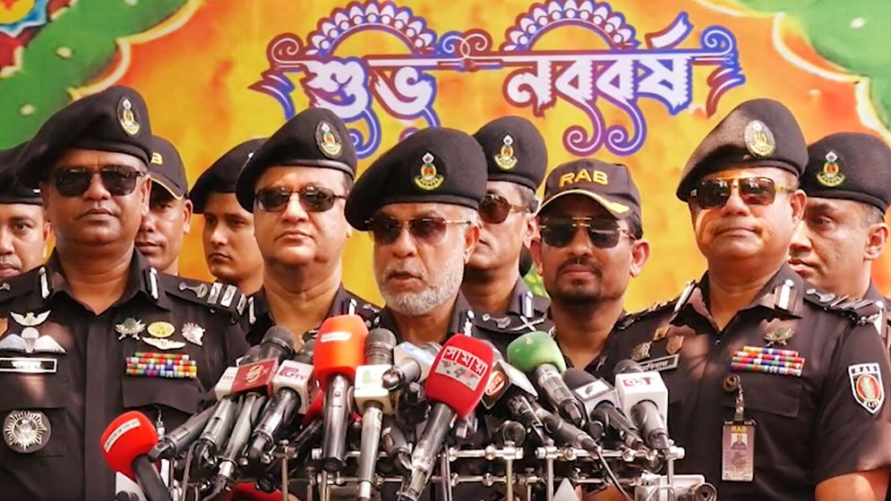 হামলা-নাশকতা ঠেকাতে প্রস্তুত র্যাব