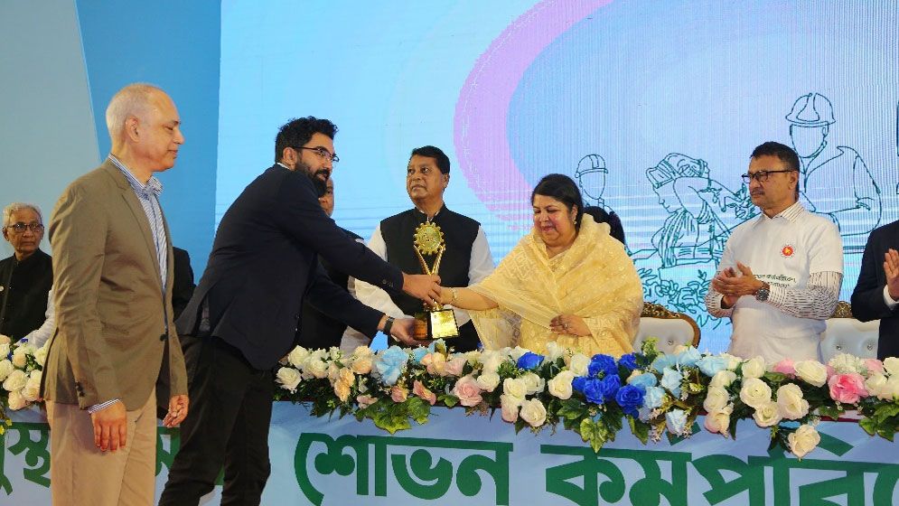 গ্রিন ফ্যাক্টরি অ্যাওয়ার্ড পেল ইভিটেক্স ড্রেস শার্ট লিমিটেড