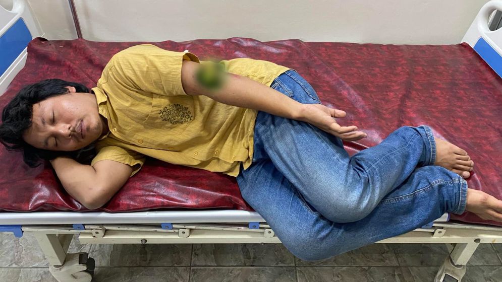 রাবিতে আদিবাসী ছাত্র সংগঠনের নেতাদের উপর হামলা