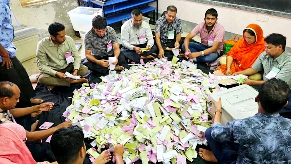 শেষ হলো তৃতীয় ধাপের ভোট, চলছে গণনা