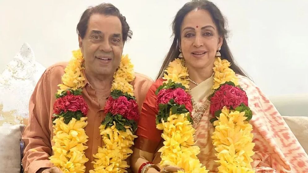 ফের ‘বিয়ে’ করলেন ধর্মেন্দ্র-হেমা মালিনী!