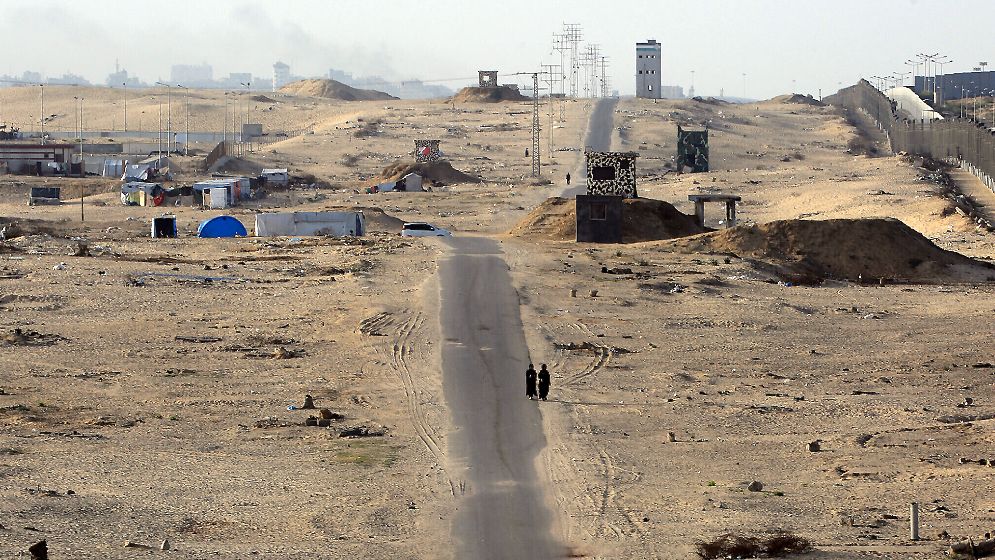 যুদ্ধে মধ্যস্থতাকারীর ভূমিকা থেকে সরে যাওয়ার হুমকি মিসরের