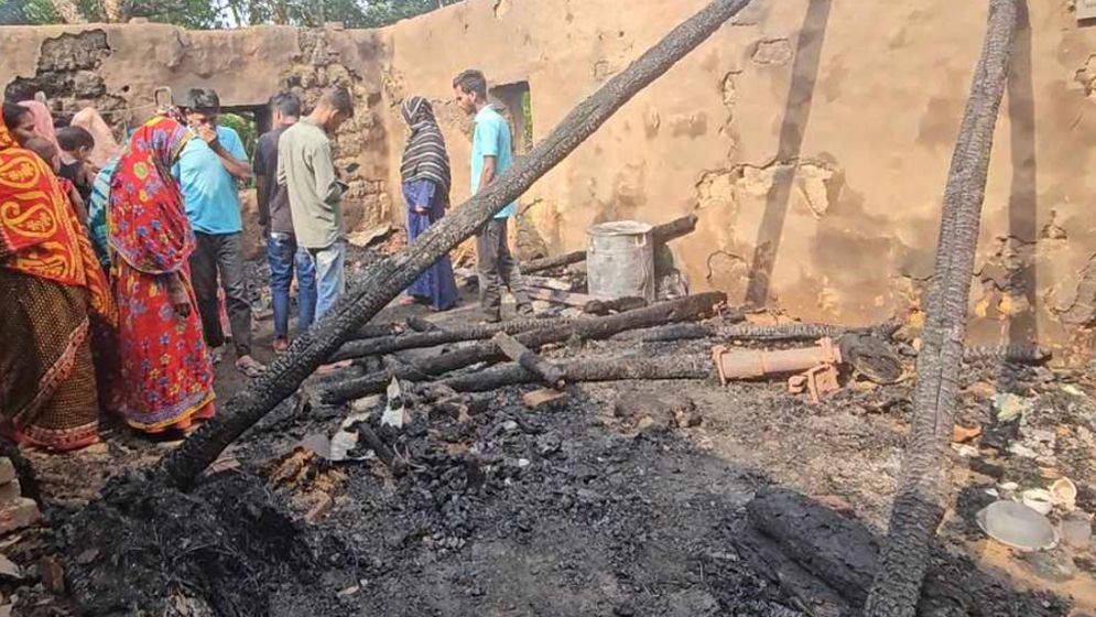 খাগড়াছড়িতে বজ্রপাতে ৩ জনের মৃত্যু