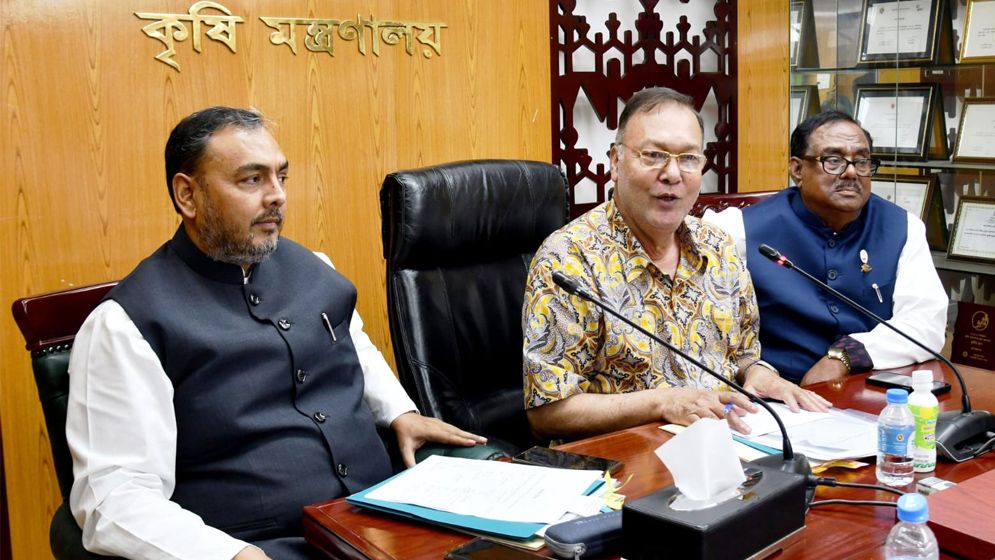 বোরোতে উৎপাদন ভালো হওয়ায় চালের বাজার স্থিতিশীল আছে: কৃষিমন্ত্রী