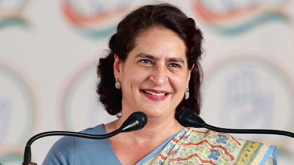 লোকসভা ভোটে না লড়ার কারণ জানালেন প্রিয়াঙ্কা