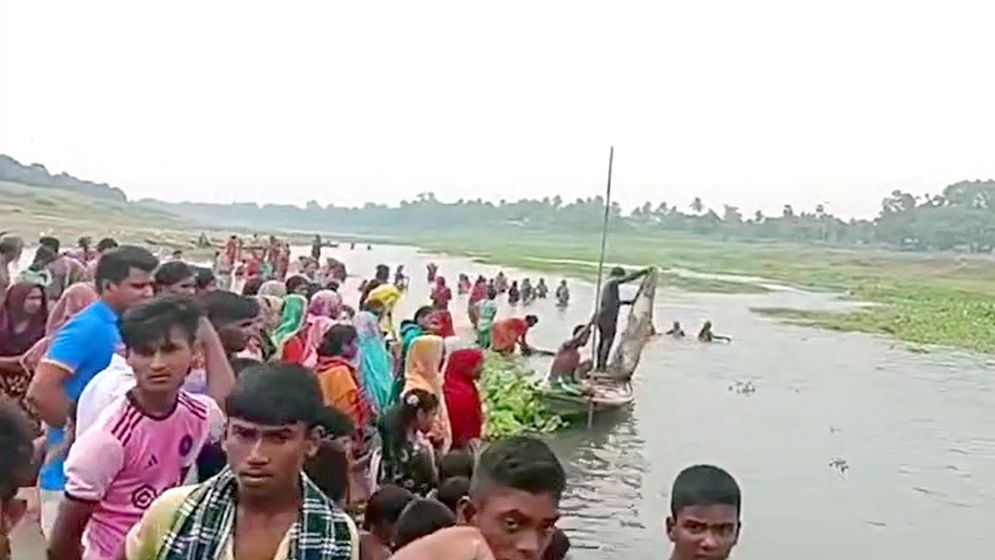 মহানন্দায় গোসলে নেমে দুজনের মৃত্যু
