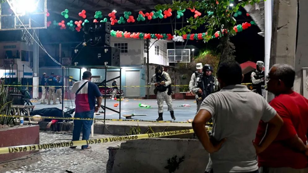 নির্বাচনী প্রচারণার সময় মেয়র প্রার্থীকে গুলি করে হত্যা