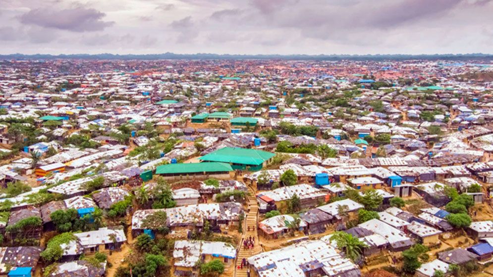 রোহিঙ্গা ক্যাম্পের হেড মাঝিকে গুলি করে হত্যা