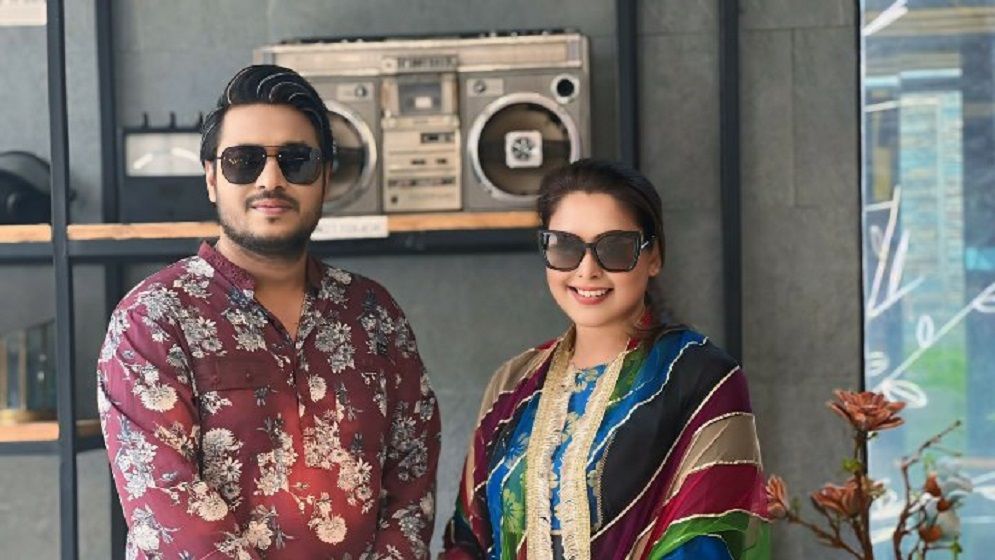 একসঙ্গে গাইলেন কোনাল-আশিক