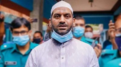 মামুনুল হকের মুক্তির অপেক্ষায় কাশিমপুর কারাগারের সামনে সমর্থকদের ভিড় 