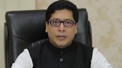 সরকারি চাকরির বয়সসীমা নিয়ে যে সিদ্ধান্ত জানালেন জনপ্রশাসন মন্ত্রী