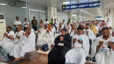 এন্ট্রি করতে হবে হজ ফ্লাইট ডাটা, নেয়া যাবে না কুরবানির টাকা 