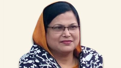 যেভাবে বিনা প্রতিদ্বন্দ্বিতায় নির্বাচিত হলেন লতিফা বেগম