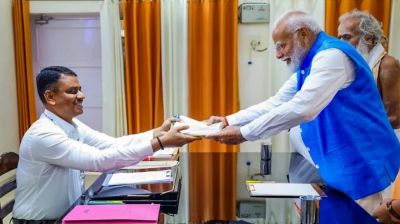 হলফনামায় সম্পদের যে বিবরণ দিলেন মোদি