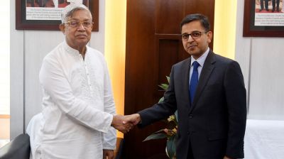 ভূমিমন্ত্রীর সঙ্গে ভারতীয় হাইকমিশনারের সাক্ষাৎ