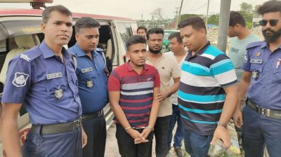 সোনারগাঁওয়ে এম্বুলেন্সসহ ২ কোটি টাকার ইয়াবা জব্দ, গ্রেপ্তার ১