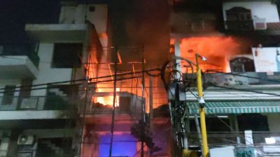 গভীর রাতে শিশু হাসপাতালে আগুন, ৭ নবজাতকের মৃত্যু