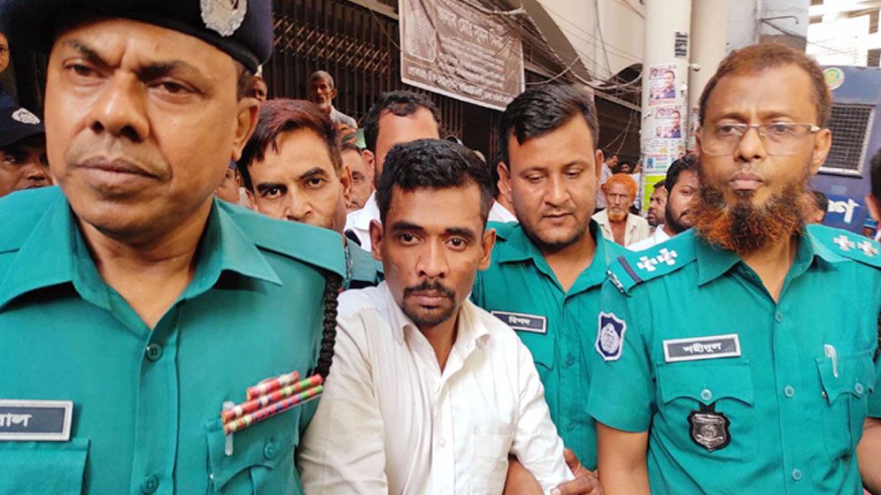 এবার মানবপাচার মামলায় ৪ দিনের রিমান্ডে মিল্টন সমাদ্দার