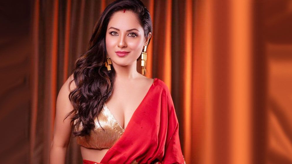 একাধিক শারীরিক সমস্যায় ভুগছেন পূজা