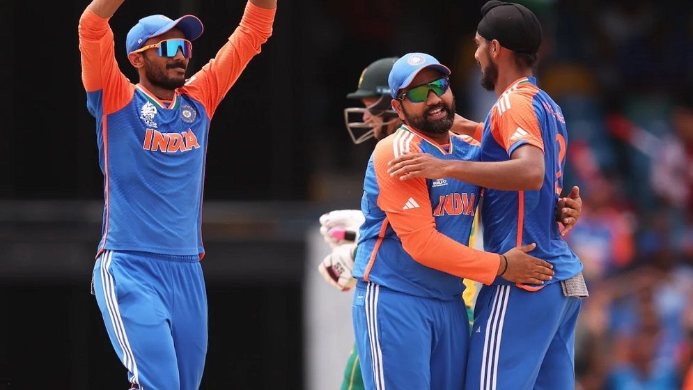 শেষের রোমাঞ্চে দক্ষিণ আফ্রিকাকে হারিয়ে বিশ্বচ্যাম্পিয়ন ভারত