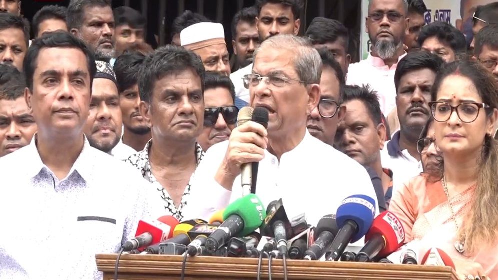 খালেদা জিয়ার সাজা দীর্ঘায়িত করতেই স্থগিতের ‘চালাকি’ করছে সরকার