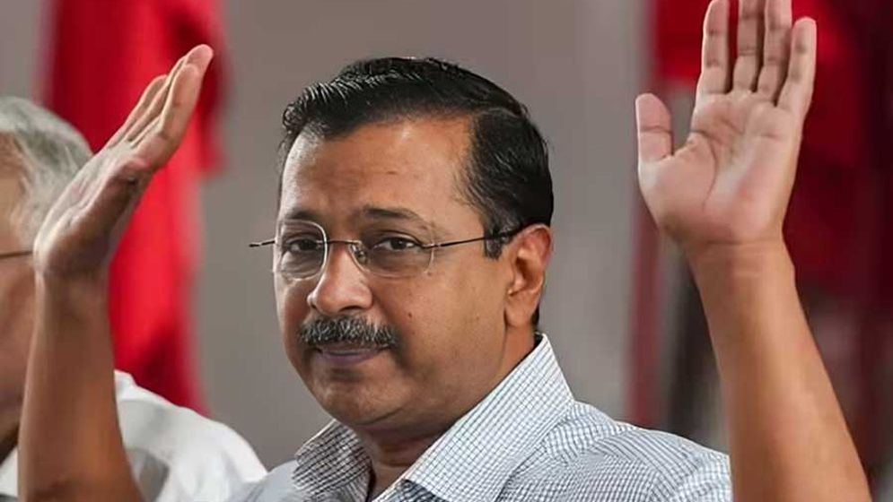 দীর্ঘ শুনানির পরেও জামিন পেলেন না কেজরীওয়াল