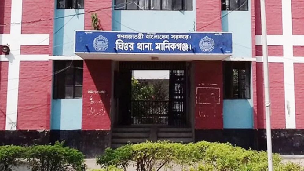 ঘিওরে জমি সংক্রান্ত বিরোধের জেরে রক্তক্ষয়ী সংঘর্ষ, আহত ১১