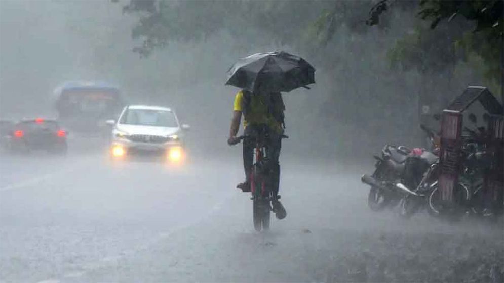 বঙ্গোপসাগরে লঘুচাপ, ৮ বিভাগে ভারী বৃষ্টিপাত