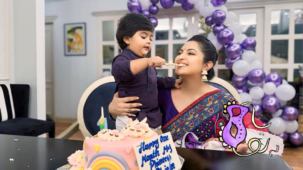 নিজেকে বাবা দিবসের ‘শুভেচ্ছা’ পরীমণির