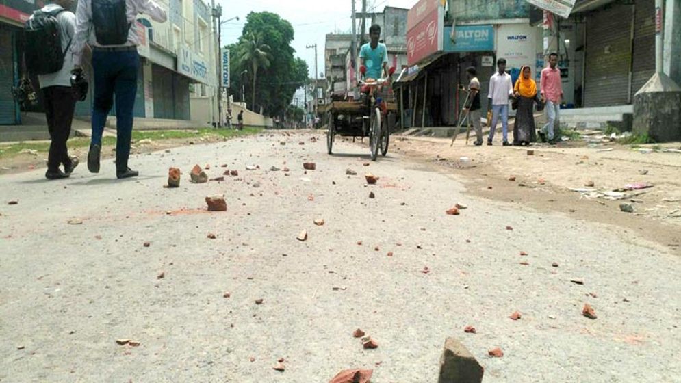 রাজশাহীতে আ. লীগের দুই গ্রুপের সংঘর্ষ