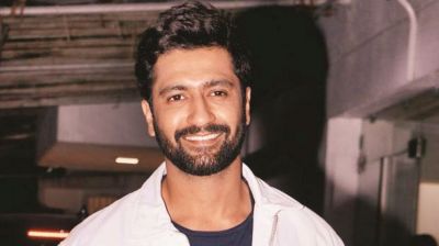 শুটিং সেট থেকে কেন গ্রেপ্তার হয়েছিলেন ভিকি?