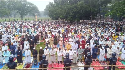 ঐতিহ্যবাহী শোলাকিয়ায় ঈদের ১৯৭তম জামাত 