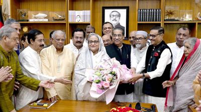 ঈদ শুভেচ্ছা বিনিময় করলেন প্রধানমন্ত্রী