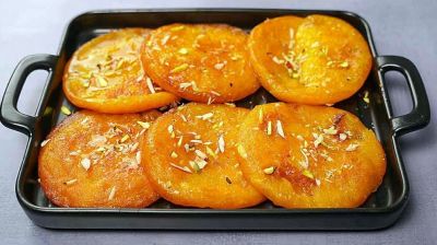 যেভাবে বানাবেন পাকা আমের মালপোয়া