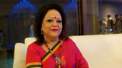 দেশে ফিরেছেন সাবিনা ইয়াসমীন