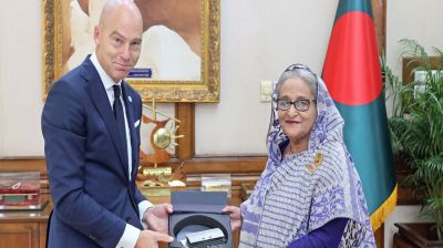 প্রধানমন্ত্রীর প্রথম জিসিএ লোকাল অ্যাডাপটেশন চ্যাম্পিয়নস অ্যাওয়ার্ড গ্রহণ