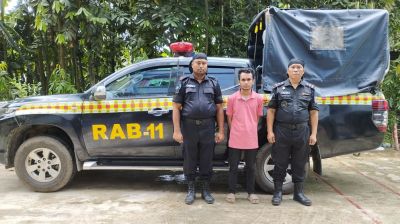 নোয়াখালীতে স্কুল ছাত্রীকে ধর্ষণের পর হত্যা, যুবক গ্রেপ্তার