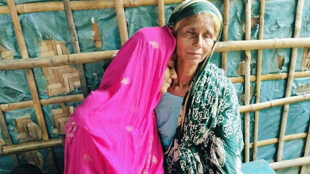 এক বাড়িতে ১৩ বছর বন্দি ছিলেন রেখা, পালিয়ে এলেন যেভাবে
