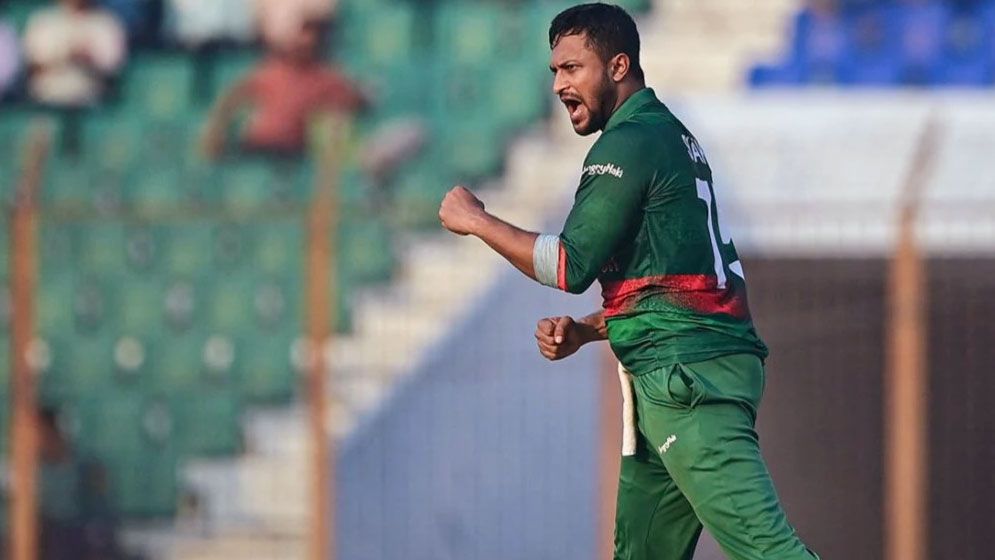 টি-টোয়েন্টি বিশ্বকাপে ইতিহাস গড়লেন সাকিব