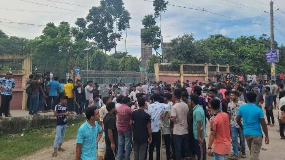 কোটা আন্দোলনে এক শিক্ষার্থী নিহত