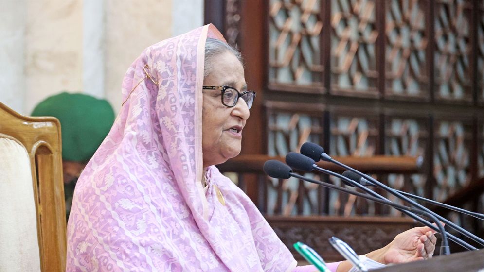 সরকারি চাকরিজীবীদের উদ্দেশে যা বললেন প্রধানমন্ত্রী