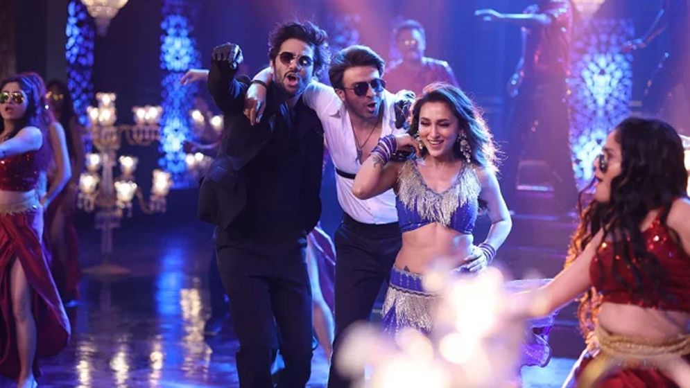 বিশ্বসেরা গানের তালিকায় ‘লাগে উরা ধুরা’
