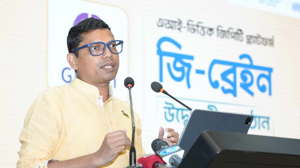 নিজস্ব প্রযুক্তি ব্যবহার করে চতুর্থ শিল্প বিপ্লবের চ্যালেঞ্জকে জয় করতে চাই