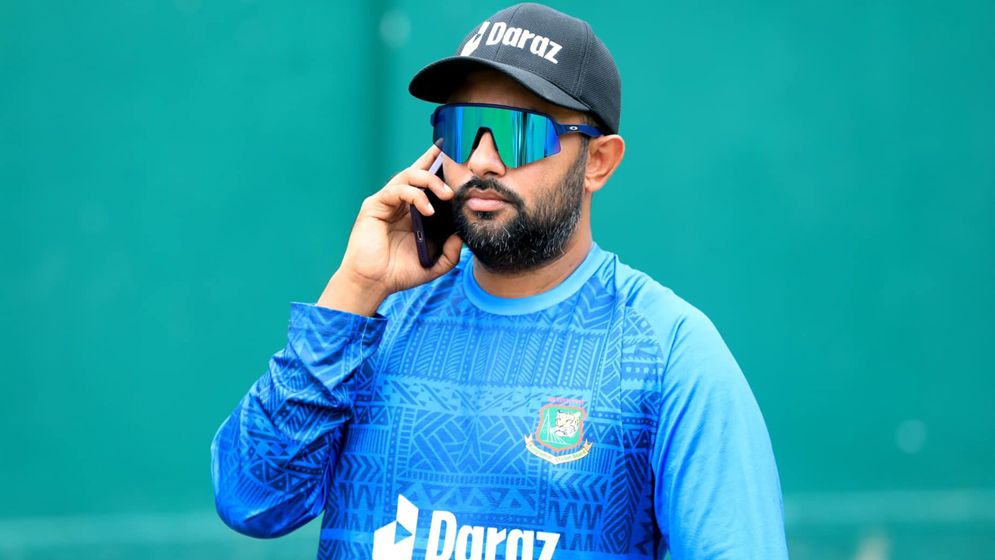 ব্যাংকক নেওয়া হচ্ছে নাফিস ইকবালকে
