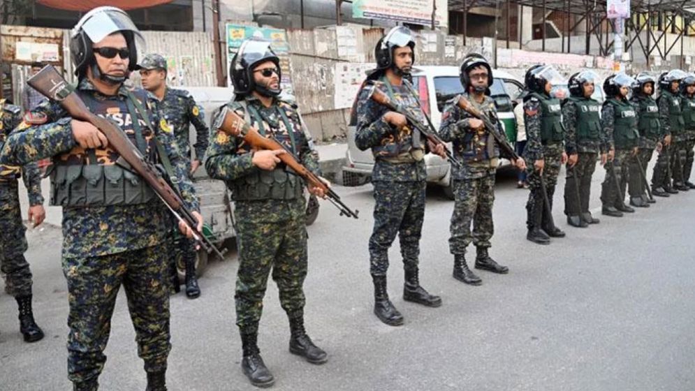 ঢাকায় ১৪ প্লাটুন আনসার মোতায়েন