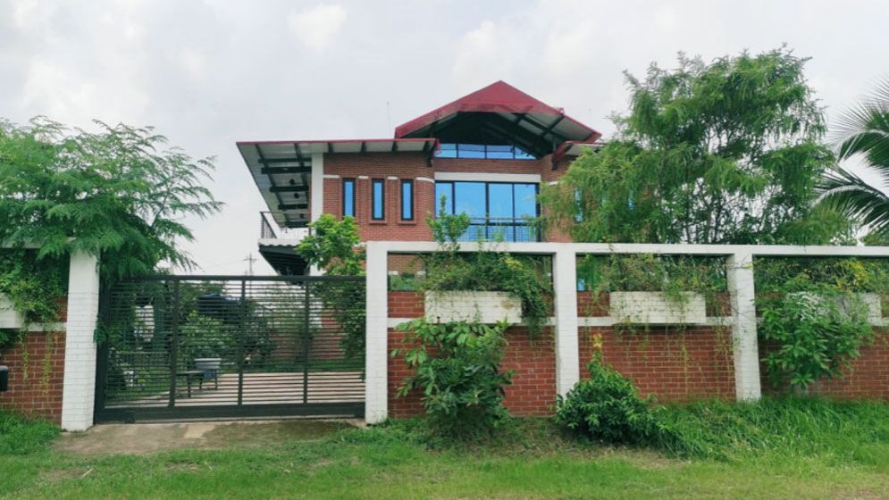 বেনজীরের বাড়িতে তল্লাশি চালিয়ে যা পাওয়া গেল