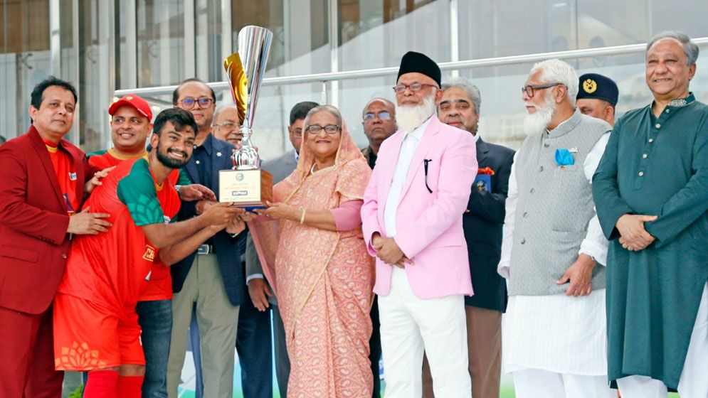 শেখ হাসিনা আন্তঃব্যাংক ফুটবল টুর্নামেন্টে চ্যাম্পিয়ন ইসলামী ব্যাংক