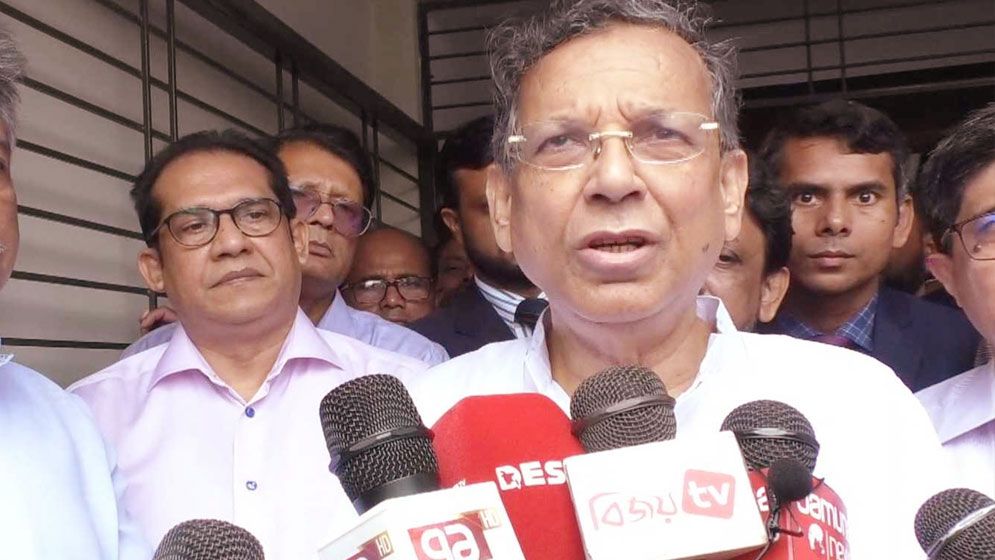 ‘দেশের প্রথম আইন বিশ্ববিদ্যালয় হবে শিবচরে’