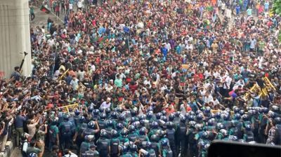 ‘লাশ-রক্ত মাড়িয়ে’ সংলাপে বসতে রাজি নন আন্দোলনকারীরা