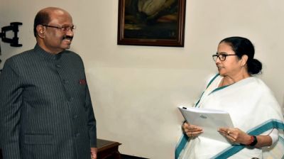 মমতার বিরুদ্ধে রাজ্যপালের মামলা